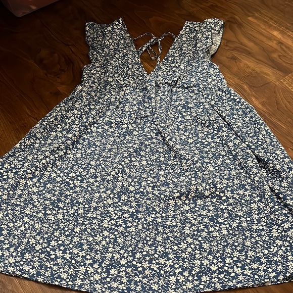 flowers pattern dress - Picture 1 of 2
